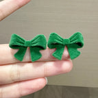 Fashionable Green Velvet Bowknot Earrings
