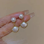 24#Shell pearl earrings