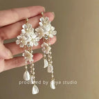 Shell Flower Tassel Earrings