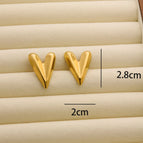 R195 Three-Dimensional Love-Gold