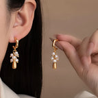 Ea347 gold c ring brushed water drops