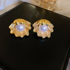 47# Silver Needle-Golden Pearl Shell