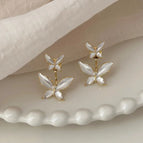 White Earrings B31