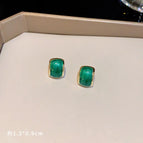 Green Oil Drop Curved Earrings (G2323)