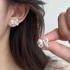Plain butterfly earrings