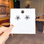 7#Black flowers