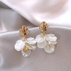 12#Shell petal zircon tassel earrings