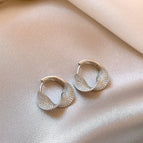 18# Irregular Geometry Ear Clip