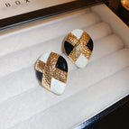 39# Silver Needle-Gold/1.3*1.1cm-Black-White