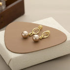 【2620】Champagne Pearl Mosquito Coil Ear Clip