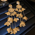 79# Silver Needle-Golden Pleated Tassel