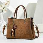 Yellowish Brown / Dimensions: Length 27cm, Width 11.5cm, Height 20cm, Handle 15cm
