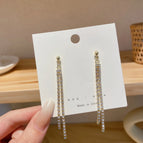 31# Gold-Grab Chain Tassel Earrings