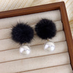 27702D Black Fur Ball