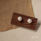 White Earrings-10mm