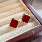 21# Silver Needle-Red-Square