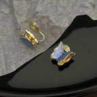 2423 Ear Clip