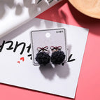 Silver Needle: Black Cashmere Ball