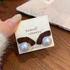 ZZW4 Brown Bow Pearl