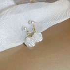 35# Silver Needle-White Flowers