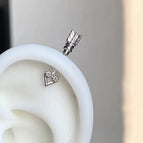 Heart-shaped Arrow Ear Cuff
