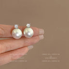 13 A pair of ear clips