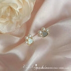Pearl Kitten Claw [Earrings]