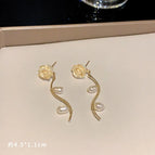 Rose S-shaped Earrings (G4036)