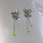 Gn1347 Silver Green Crystal Love Nail