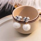 E1628-2/White Heart White Pom-Pom