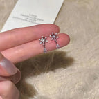 Design snowflake earrings