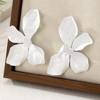 E1615-White