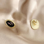 Black Ear Clip
