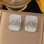 8 [Ag130] Geometric Striped Stud Earrings Steel Color