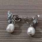 Silver Flower Triangle Clip / 14K